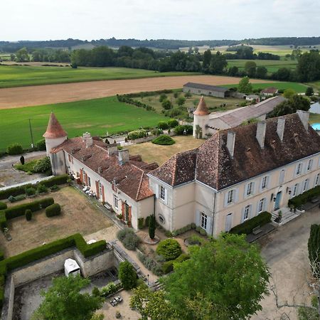 Chateau Du Bourbet Cherval Exteriör bild