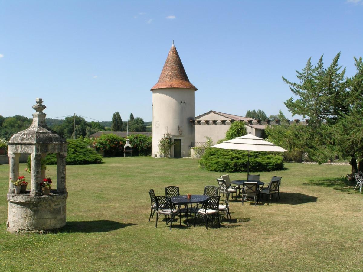 Chateau Du Bourbet Cherval Exteriör bild